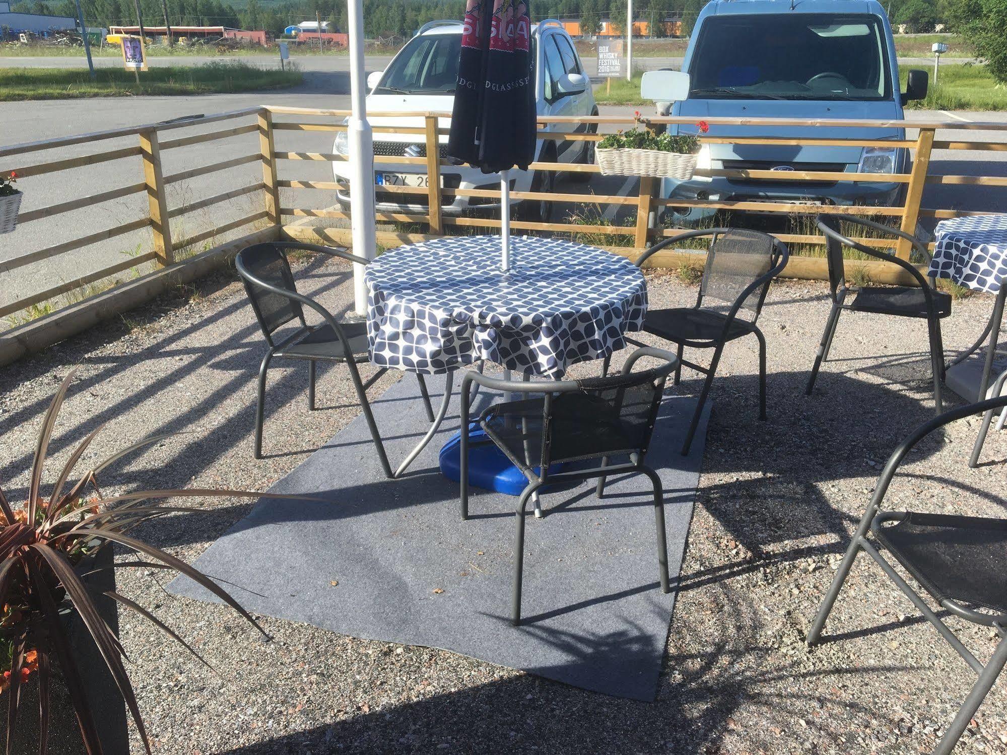 Naetra Motell Bjästa Exterior foto